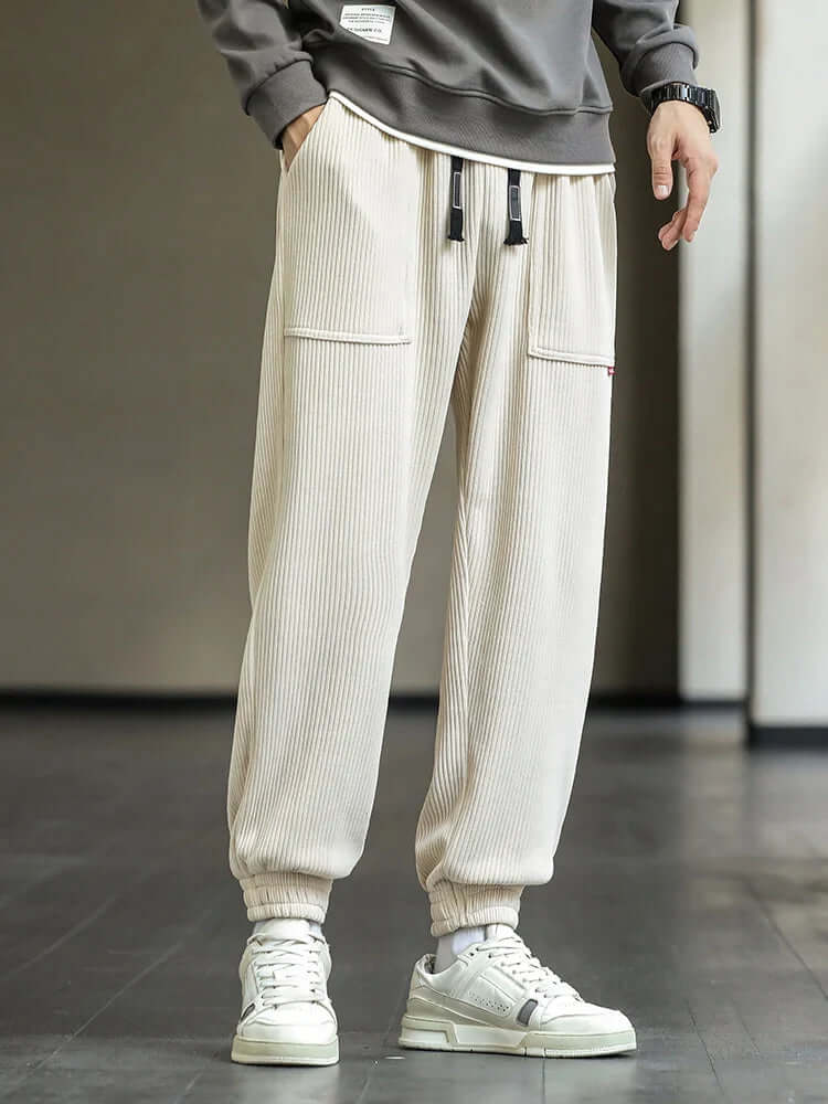 Men's Relaxed Fit Corduroy Joggers