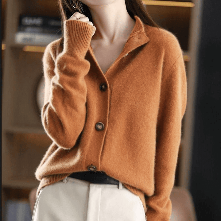 Elegant Women's Cashmere Cardigan