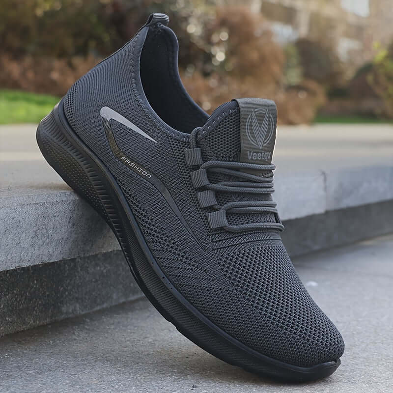Men's Lightweight Breathable Running Shoes