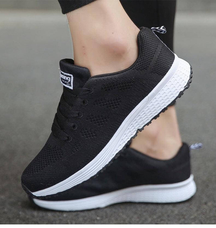 Men's Lightweight Breathable Casual Sneakers