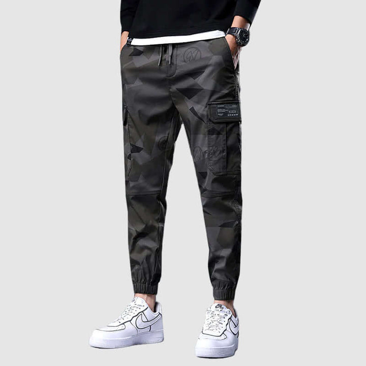 Men's Relaxed-Fit Camouflage Pants