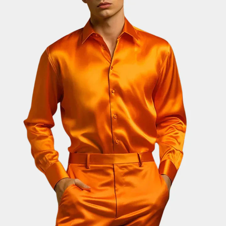 "Classic long sleeve men's stretch shirt in premium cotton blend, featuring a timeless collar and button-down front."