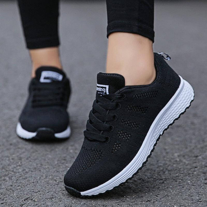 Men's Lightweight Breathable Casual Sneakers