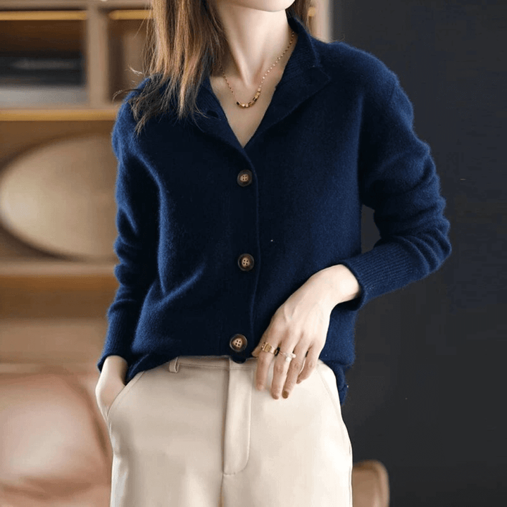 Elegant Women's Cashmere Cardigan