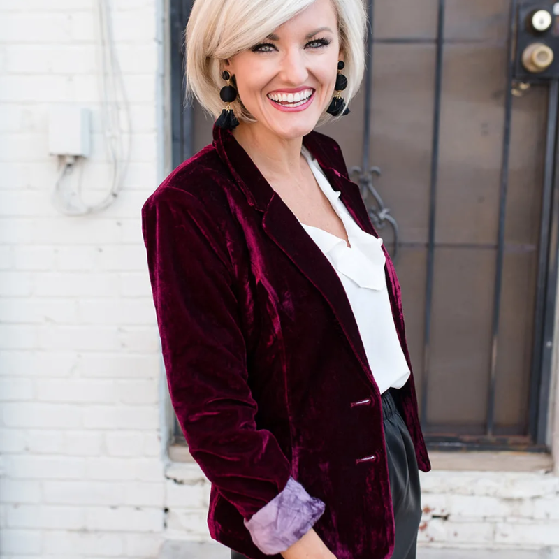 Elegant women's long-sleeved velvet blazer in soft velvet, tailored fit for formal or casual chic outfits.