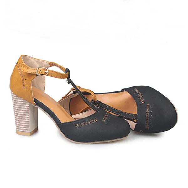 Elegant women's orthopedic heel shoes in premium leather, offering chic style, superior support, and adjustable comfort.