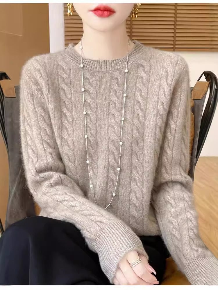 Women's Cashmere Cable Knit Jumper