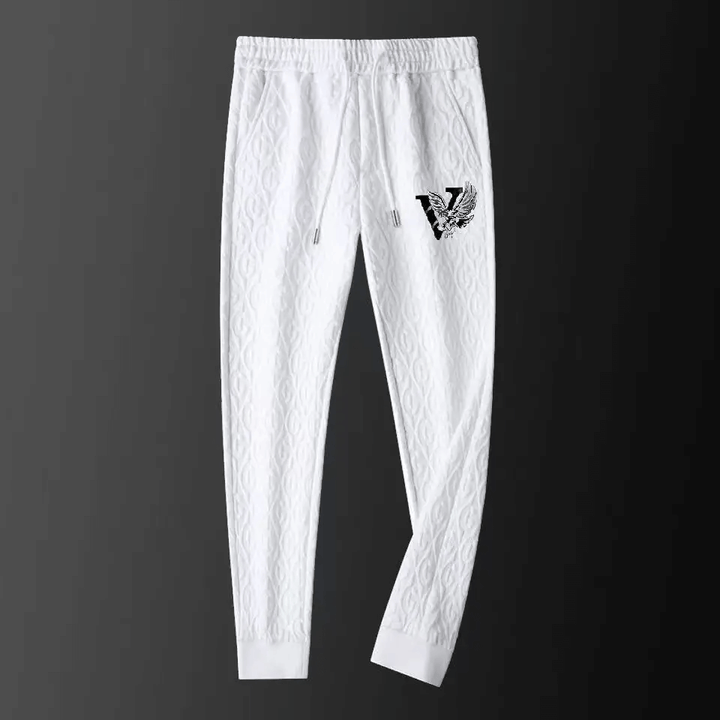 Men's cable-knit tracksuit set, full-zip jacket, drawstring pants, elegant and comfortable design, ideal for casual wear.