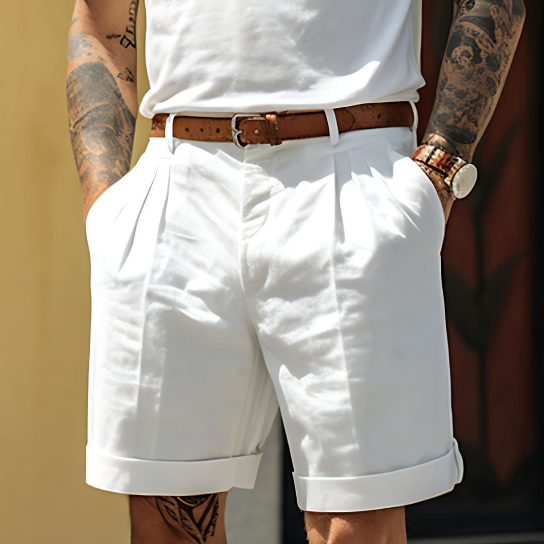 Men's casual elegant shorts, tailored fit, versatile for spring and summer. Sophisticated style, beige color, smart-casual lo
