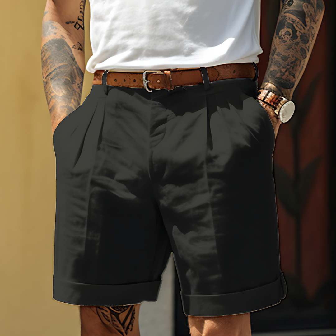 Men's casual elegant shorts, tailored fit, versatile for spring and summer. Sophisticated style, beige color, smart-casual lo