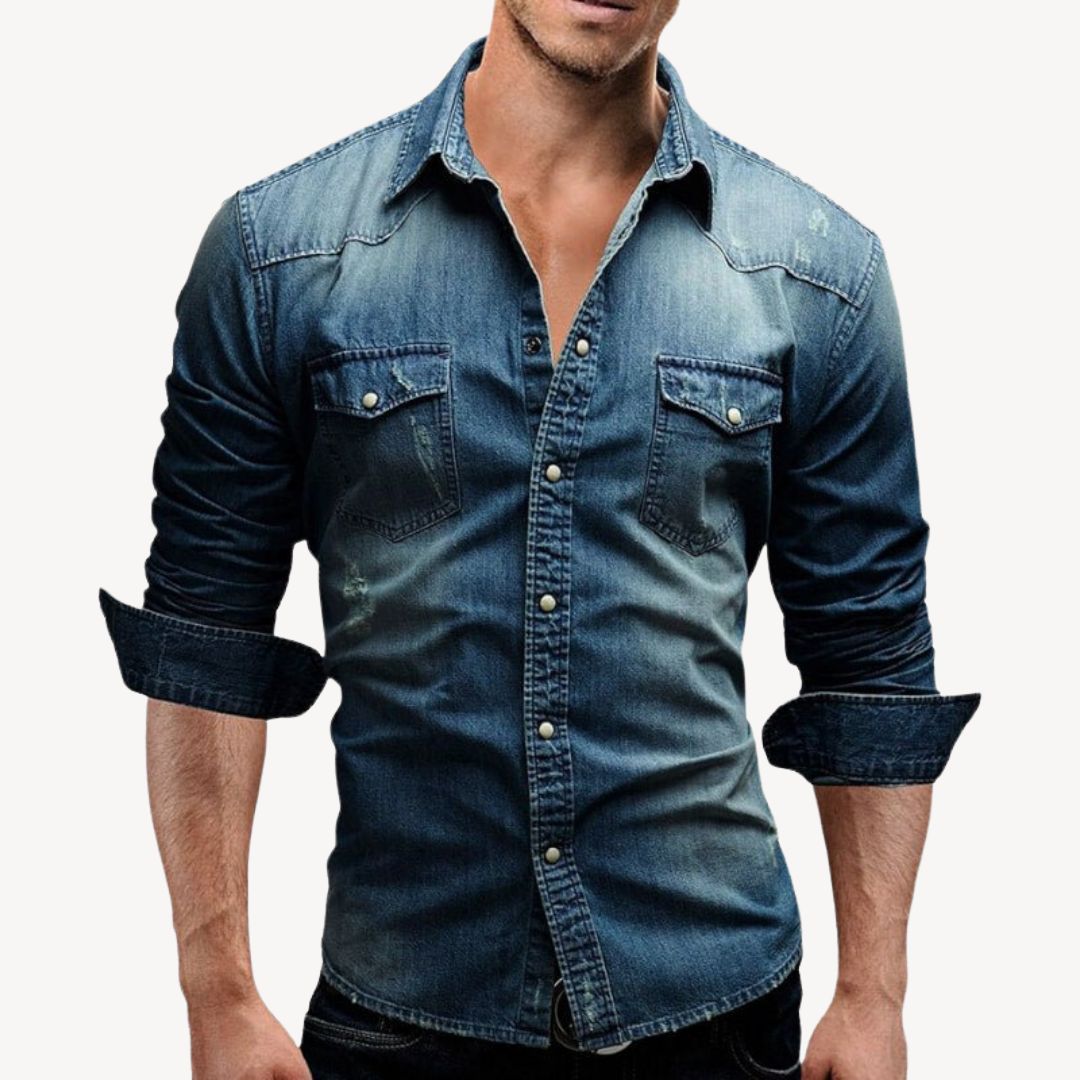 Men's classic denim Western shirt with snap buttons, classic blue. Featuring pointed yokes and flap chest pockets.