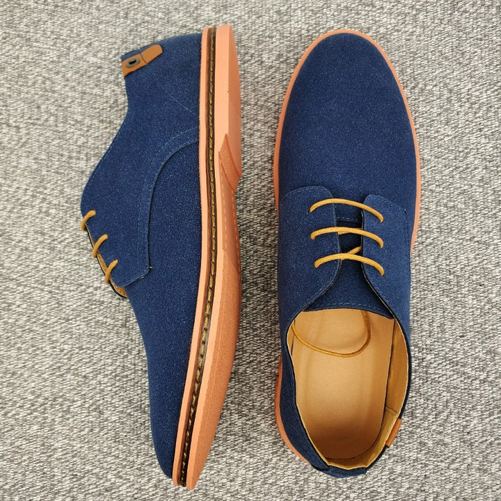 "Men's classic suede Oxford shoes, elegant design for versatility, perfect for formal and casual occasions."