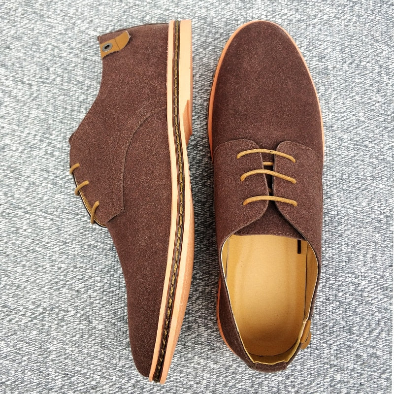 "Men's classic suede Oxford shoes, elegant design for versatility, perfect for formal and casual occasions."