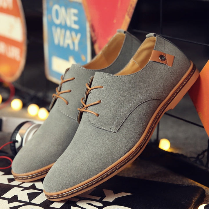 "Men's classic suede Oxford shoes, elegant design for versatility, perfect for formal and casual occasions."