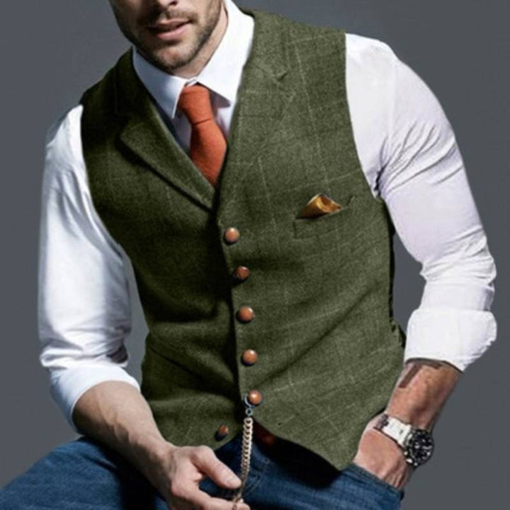 Men's elegant formal vest, classic colors, sleek design, perfect for business and formal events, versatile sophistication.