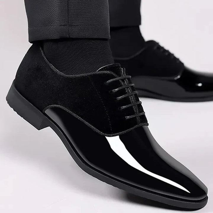 "Men's Oxford suede leather dress shoes with contrast toe, elegant lace-up design, premium material, formal footwear."