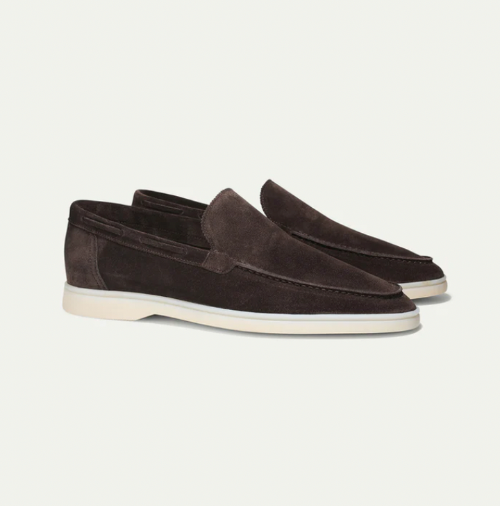 "Men's suede loafers in dark brown, elegant and comfortable, perfect for casual or formal wear, crafted from luxury suede."