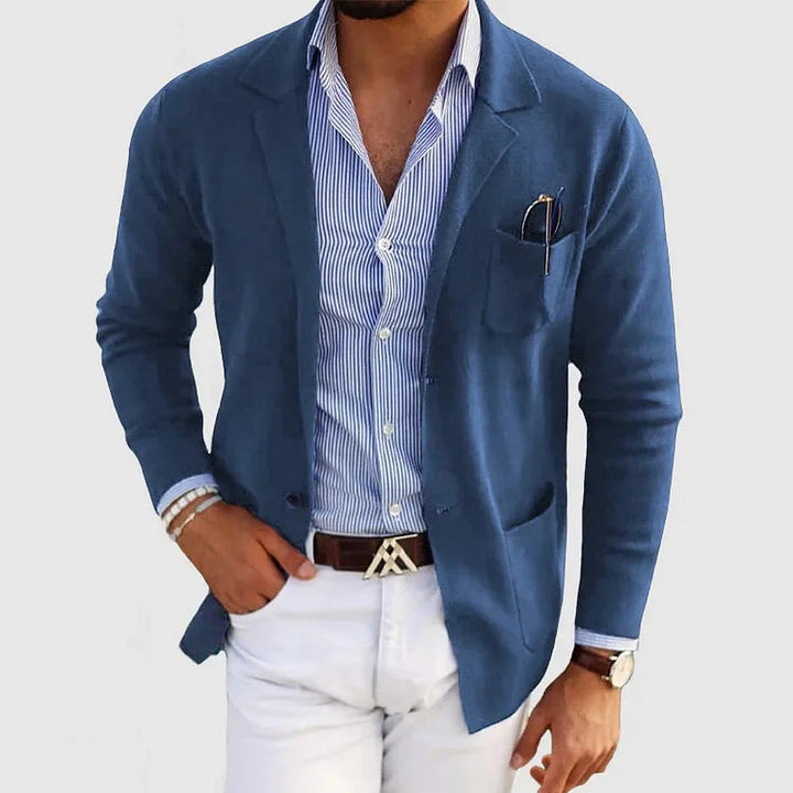 "Men's tailored blazer with casual flap pockets, sharp silhouette, and versatile fit for modern style and comfort."