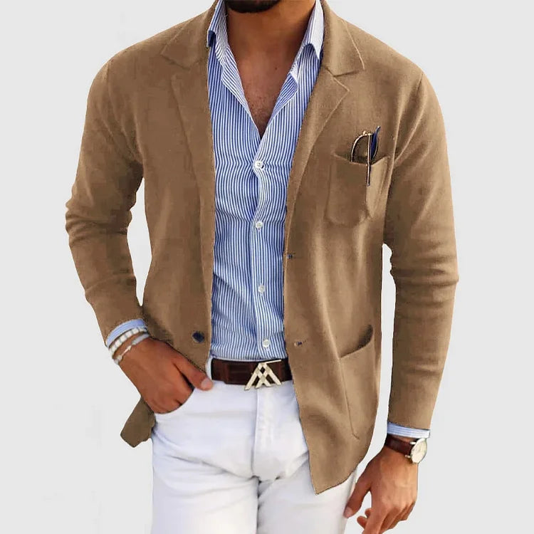 "Men's tailored blazer with casual flap pockets, sharp silhouette, and versatile fit for modern style and comfort."