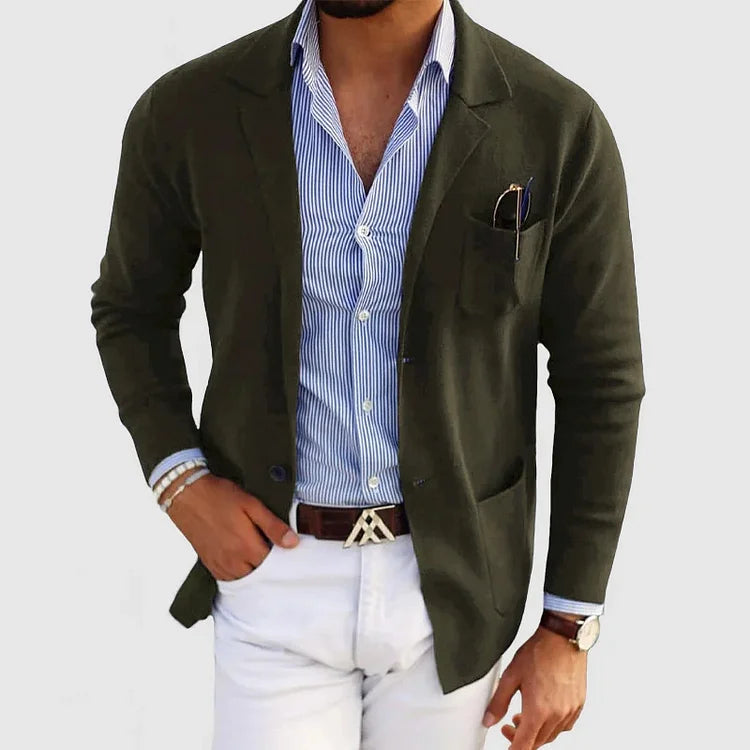"Men's tailored blazer with casual flap pockets, sharp silhouette, and versatile fit for modern style and comfort."