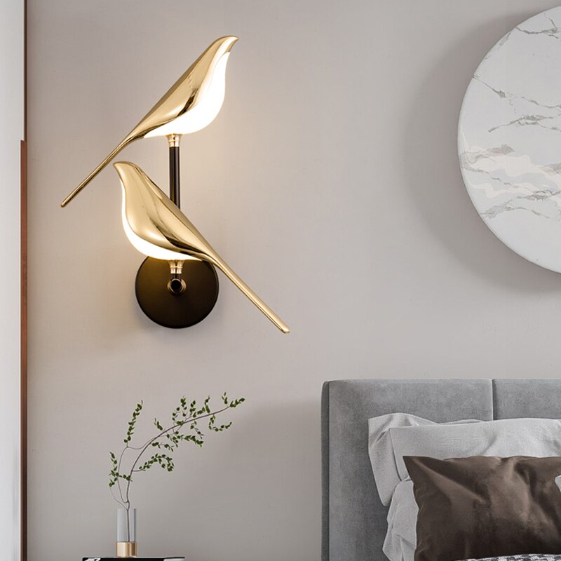 Modern bird-shaped wall lamp, gold-plated LED, magnetic positioning; ideal for living room decor with warm, natural, cold lig