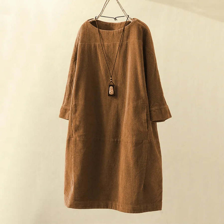 Women's Retro Dress with Timeless Elegant Design