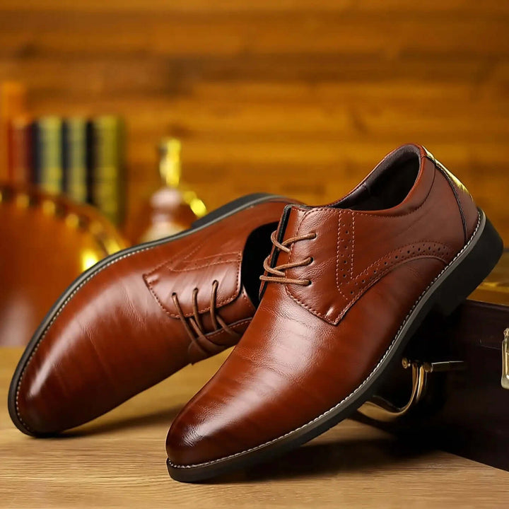 Men's Retro Casual Lace-Up Shoes