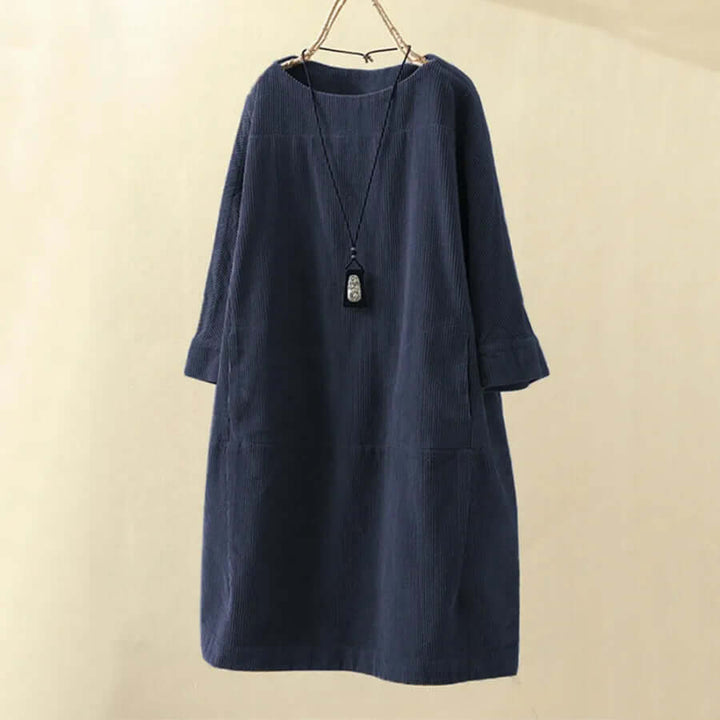 Women's Retro Dress with Timeless Elegant Design