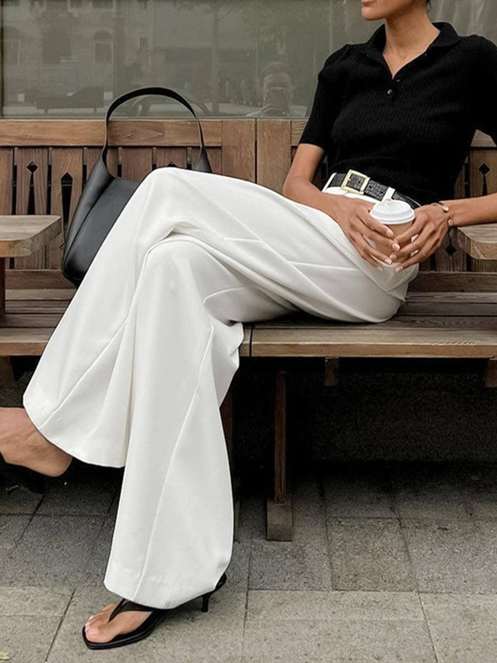 Women's Wide-Leg Pleated Trousers