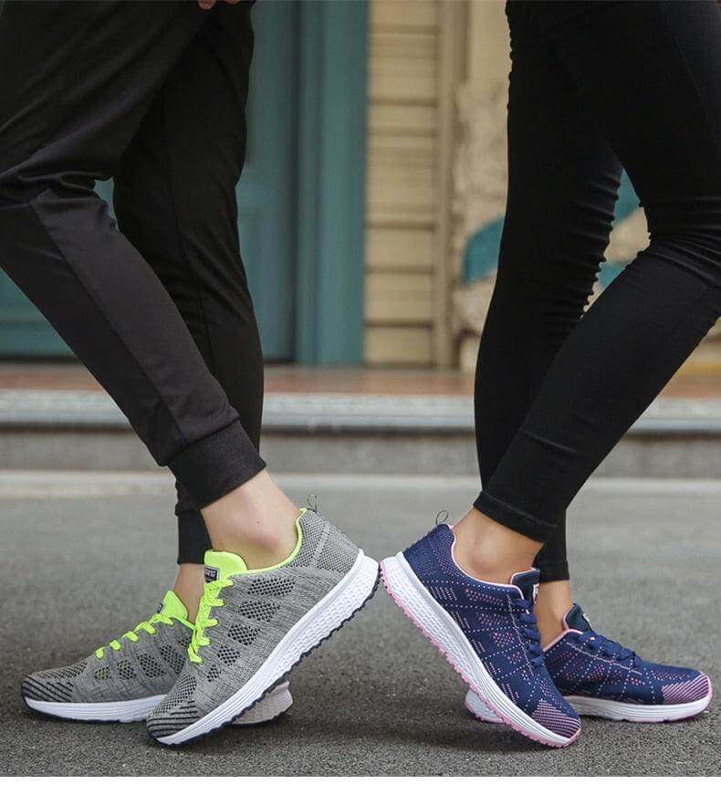 Men's Lightweight Breathable Casual Sneakers