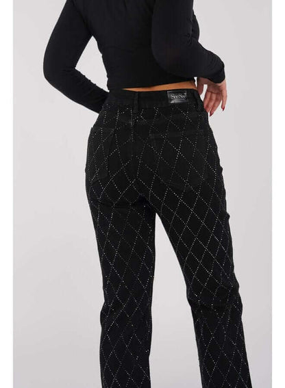Women's Straight Leg Diamond Jeans