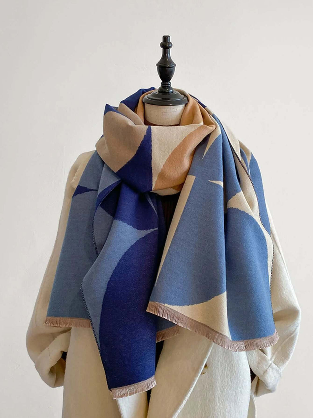 Women's Elegant Scarf
