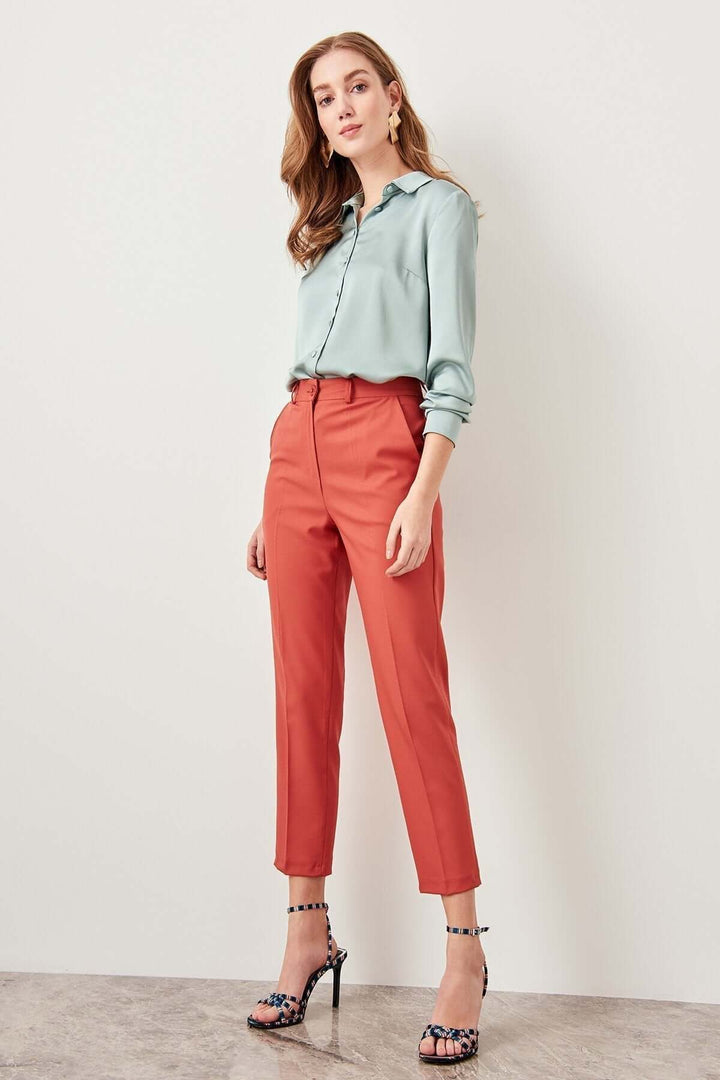 Women's High-Waisted Relaxed Fit Trousers