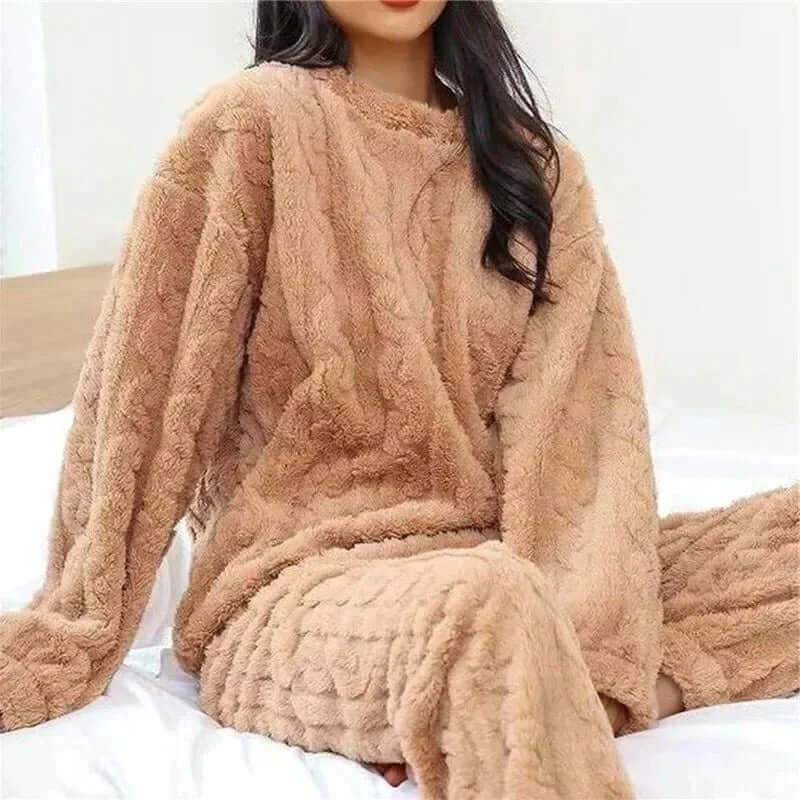 Women's Fleece Pyjama Set - Soft Warm Loungewear