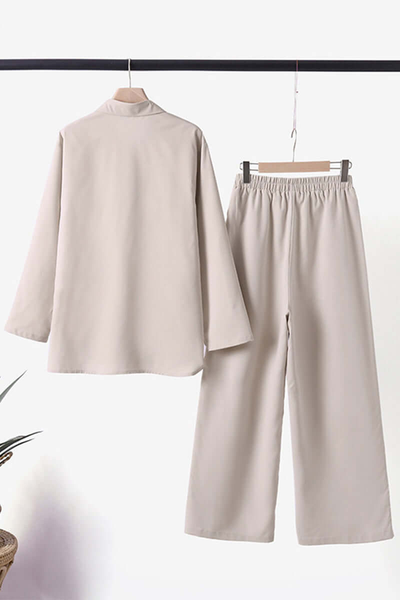 Women's Two-Piece Fold-Over Collar Set