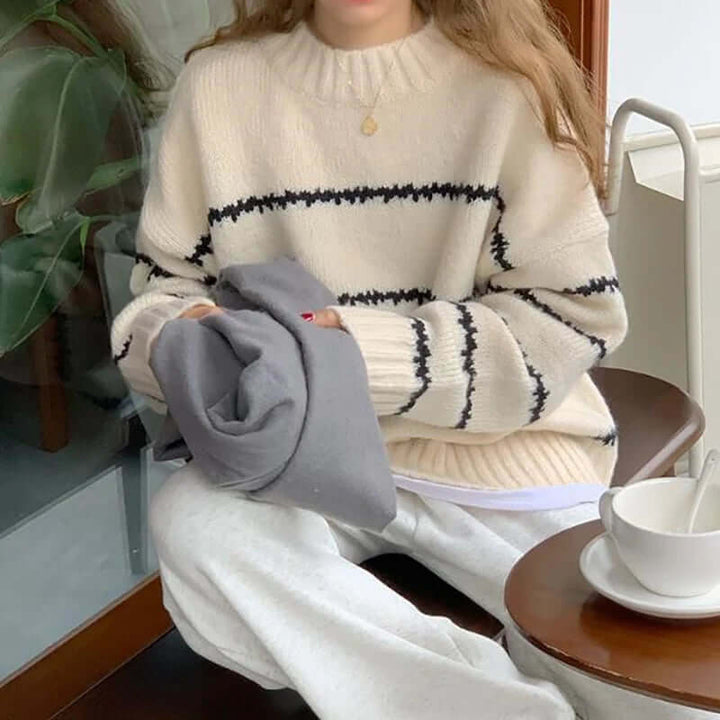 Women's Striped Knitted Round Neck Sweater