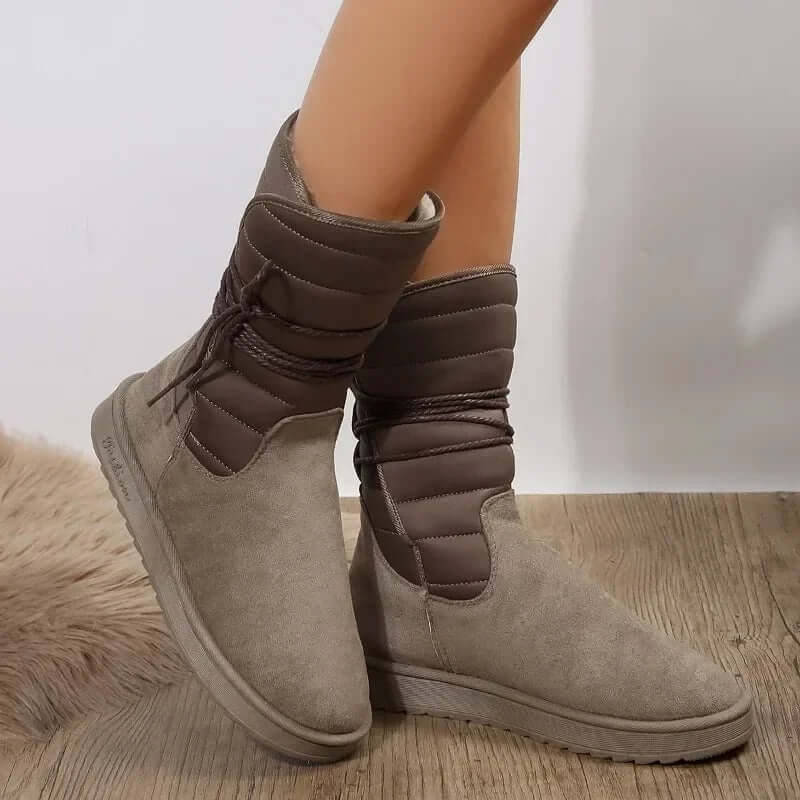 Women's Fur Lined Lace-Up Winter Boots