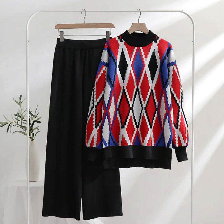 Mosaic Print Two-Piece Set - Women's Cropped Top & Pants