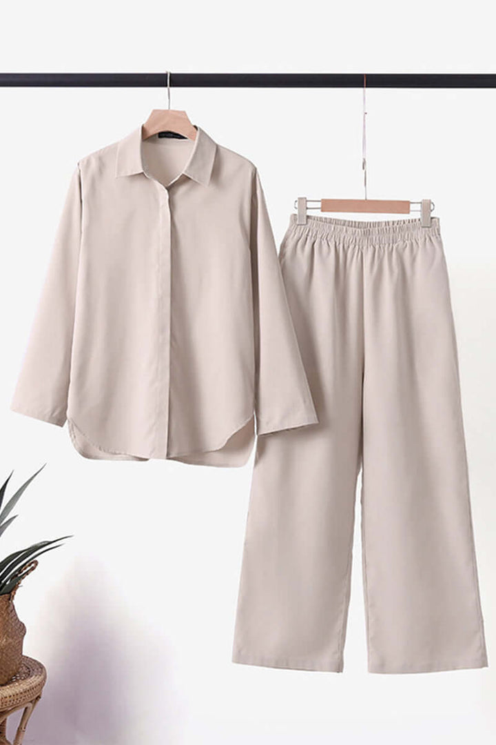 Women's Two-Piece Fold-Over Collar Set