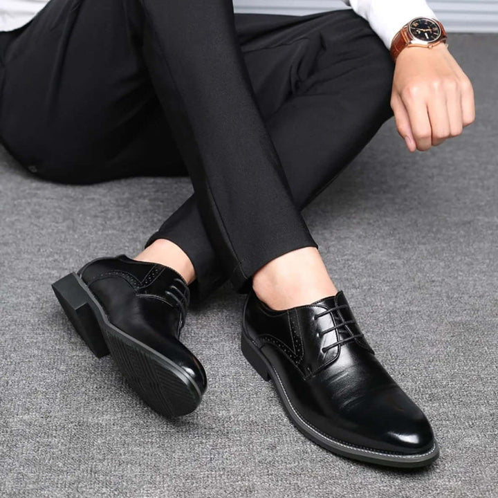 Men's Retro Casual Lace-Up Shoes