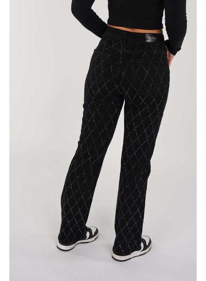 Women's Straight Leg Diamond Jeans