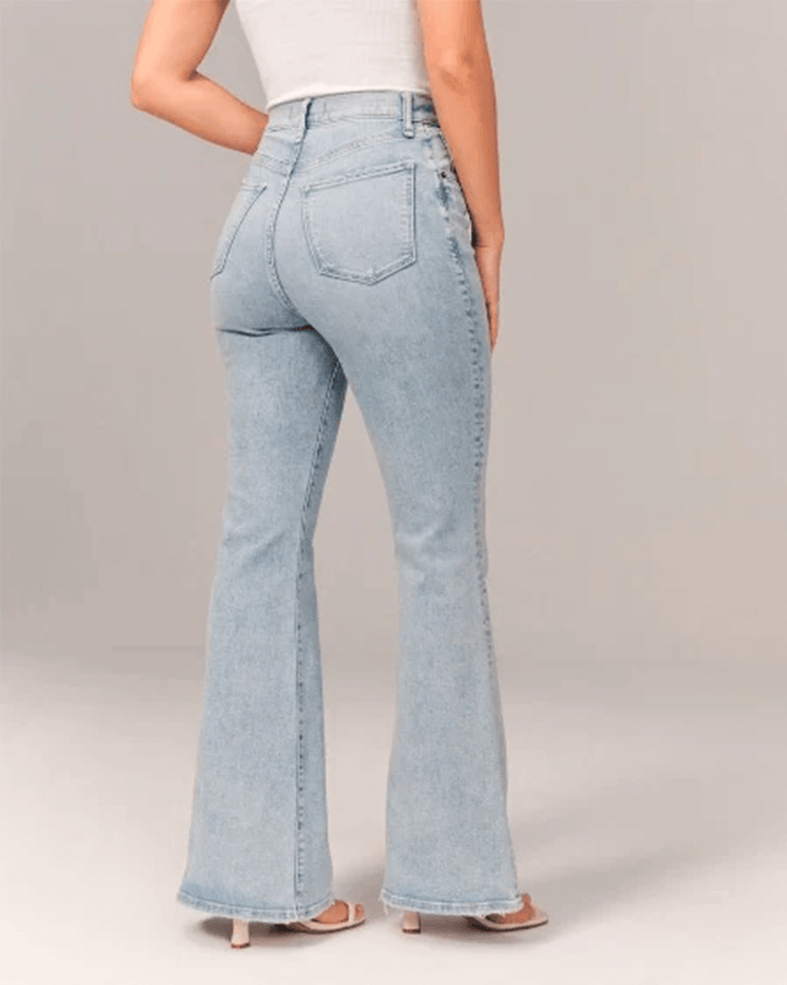 Women's Flared High-Waisted Jeans