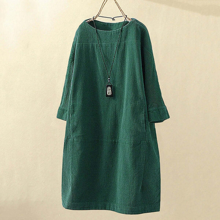 Women's Retro Dress with Timeless Elegant Design