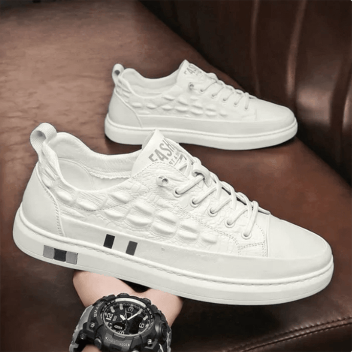 Men's Quilted Low-Top Leather Trainers