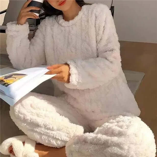 Women's Fleece Pyjama Set - Soft Warm Loungewear
