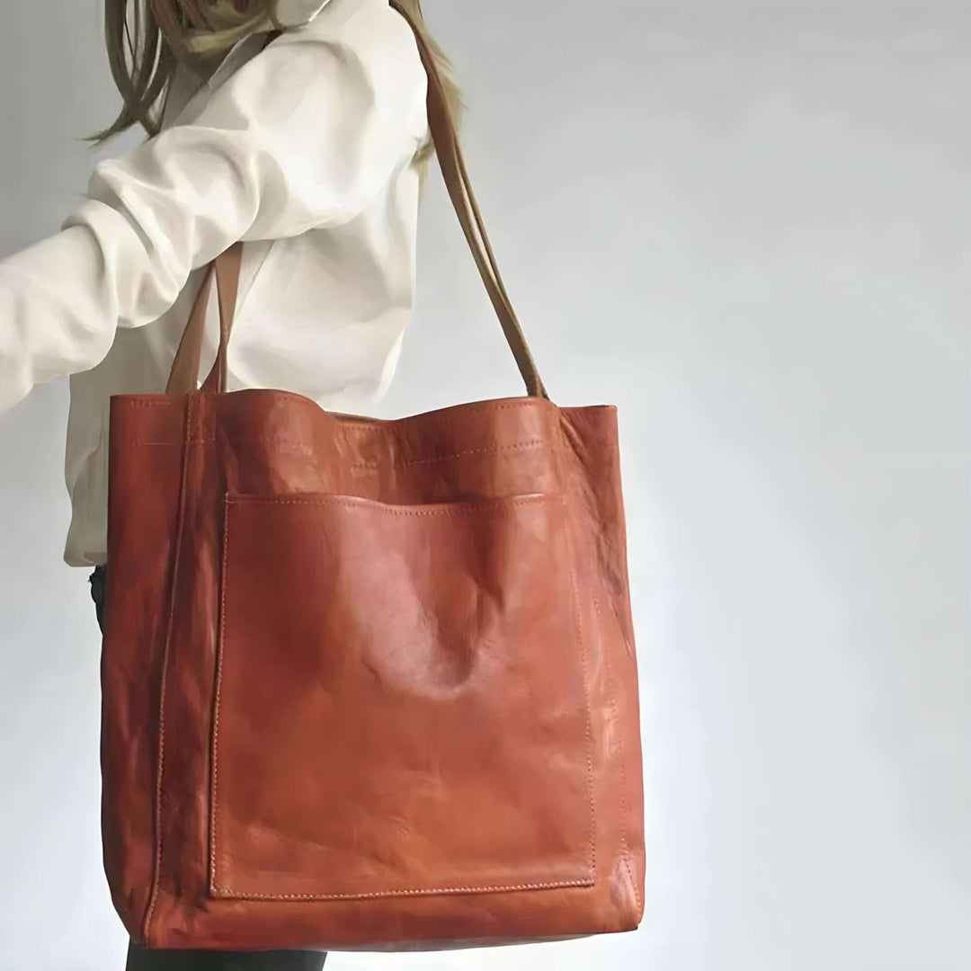 Vintage Leather Handbag - Timeless Chic