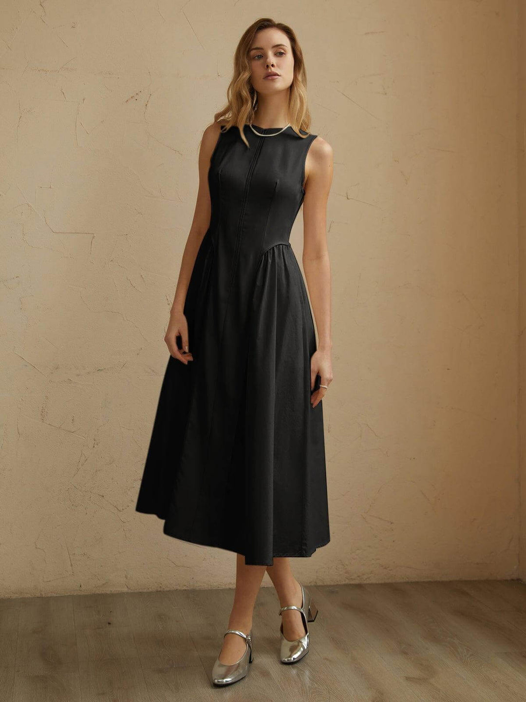 Women's Pleated Midi Dress