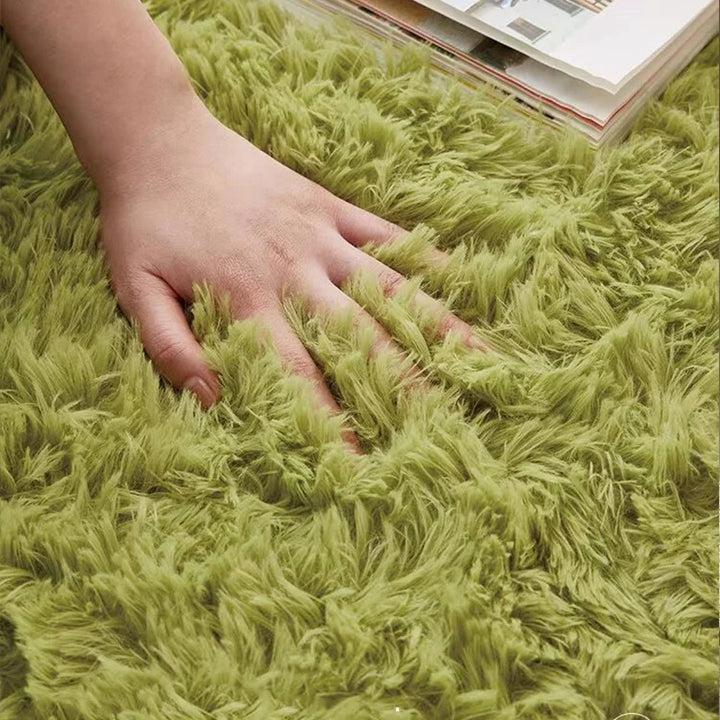 "Elegant round ultra-soft fluffy rug, non-slip, plush texture, perfect for home decor, enhances cozy room atmosphere."