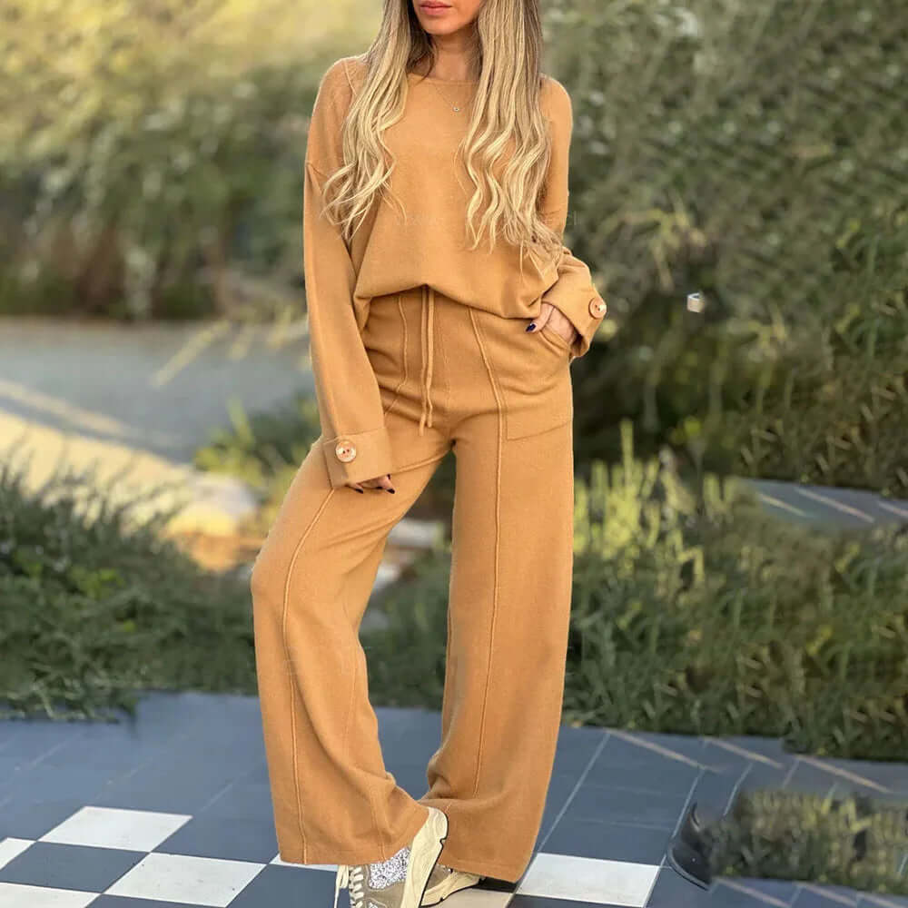 Women's Two-Piece Set - Breathable & Elegant