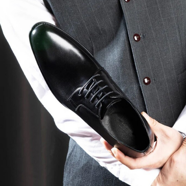 "Men's genuine leather dress shoes, Elithro Series, with premium craftsmanship and elegant, sophisticated design."